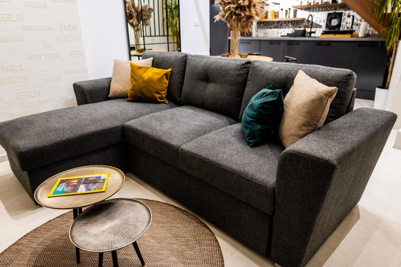 Super Modern Downtown Apartment Szarajevó Kültér fotó